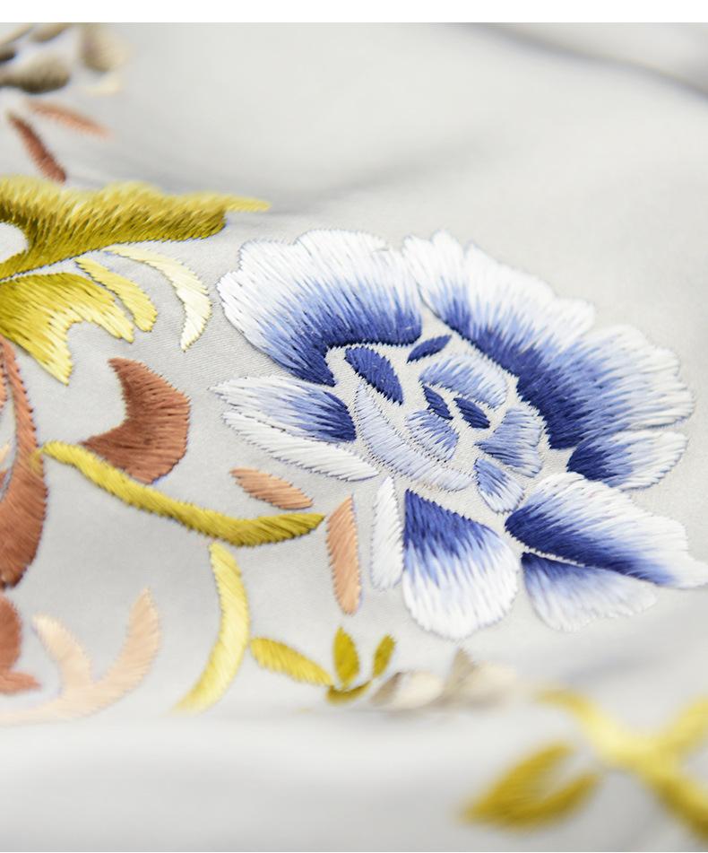 New double-layer silk shawl hand-embroidered Suzhou embroidery silk scarf Chinese style gift