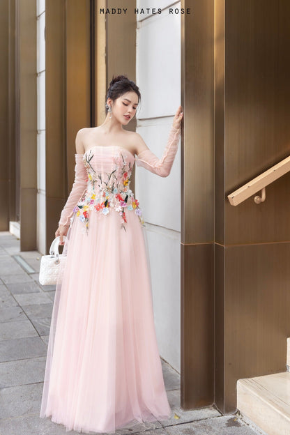 Beautiful long prom evening dress pink color embroidered with patterns and beads