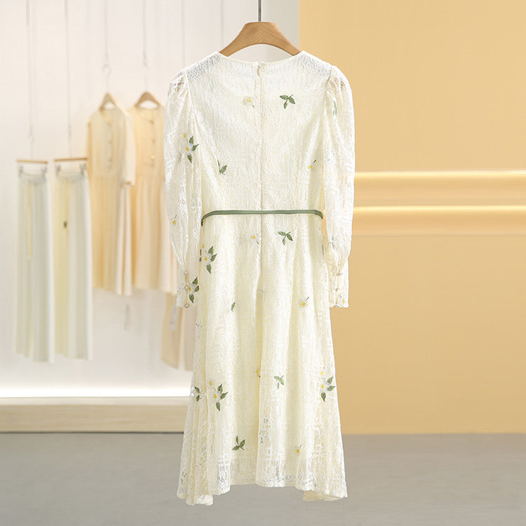 Elegant women light yellow lace dress flower embroidered