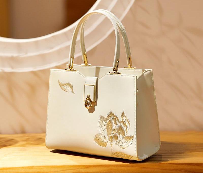 Fashionable national style white embroidered cowhide hand-held crossbody women's bag cheongsam bag mother bag