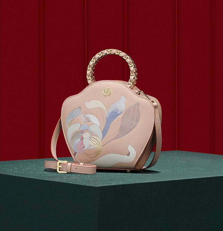 Light luxury high-end embroidered petal bag niche design crossbody bag