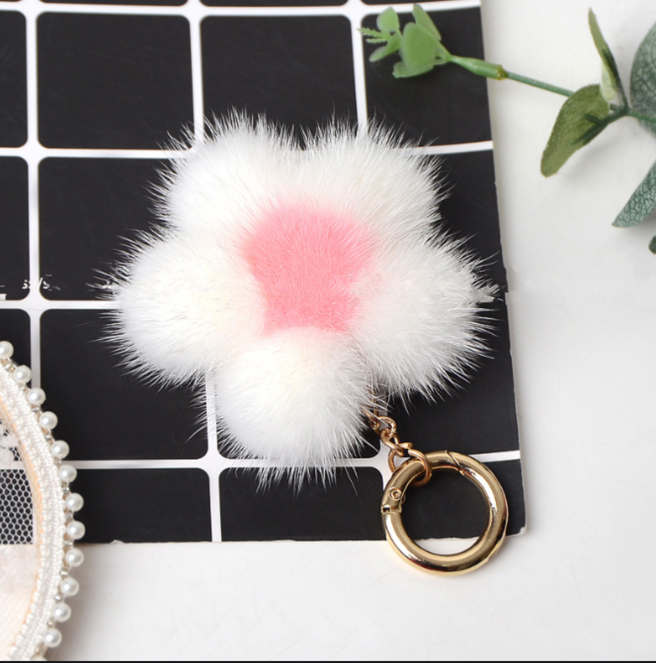 Real mink fur sunflower keychain plush fur bag pendant cute cherry blossoms flower diy accessories