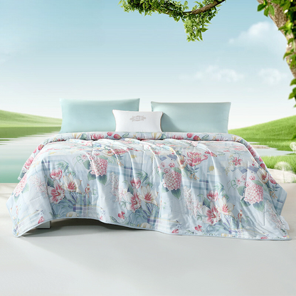 Air-conditioning quilt summer antibacterial thin summer quilt washable spring and autumn
