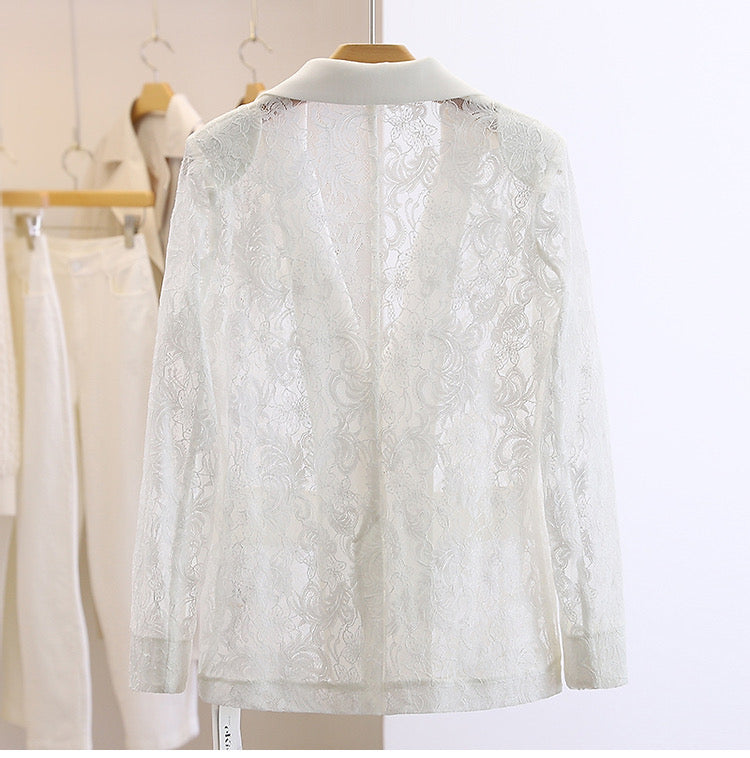 Elegant and luxurious white lace vest